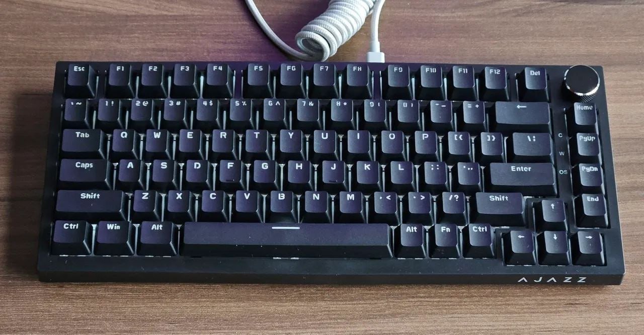 Teclado Mecânico Ajazz AK820, Switch Red, Hot Swappable 🎮⌨️