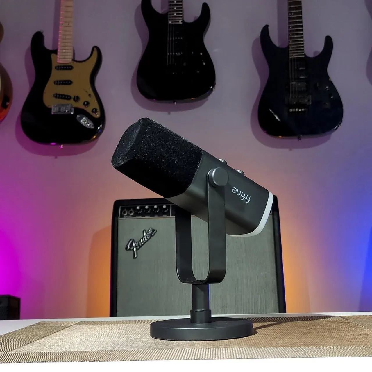 Microfone Dinâmico Fifine AM8 🎤